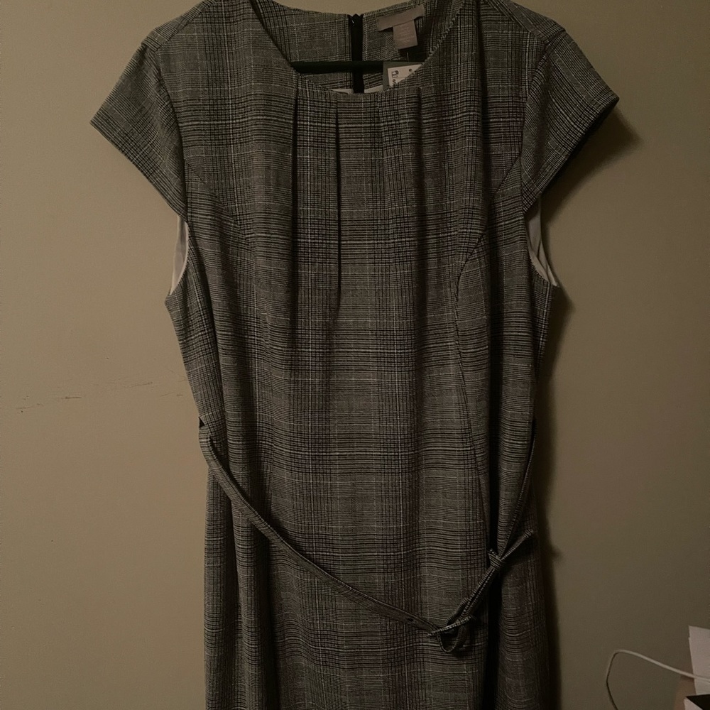 Women’s H&M Grey/Plaid dress
